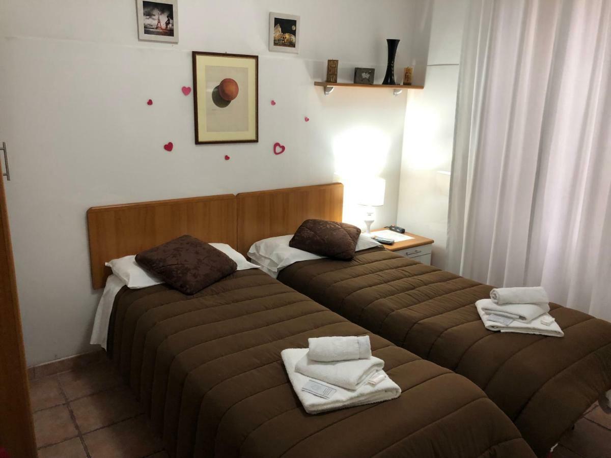 Apartmán Casa Gemelli Řím Exteriér fotografie